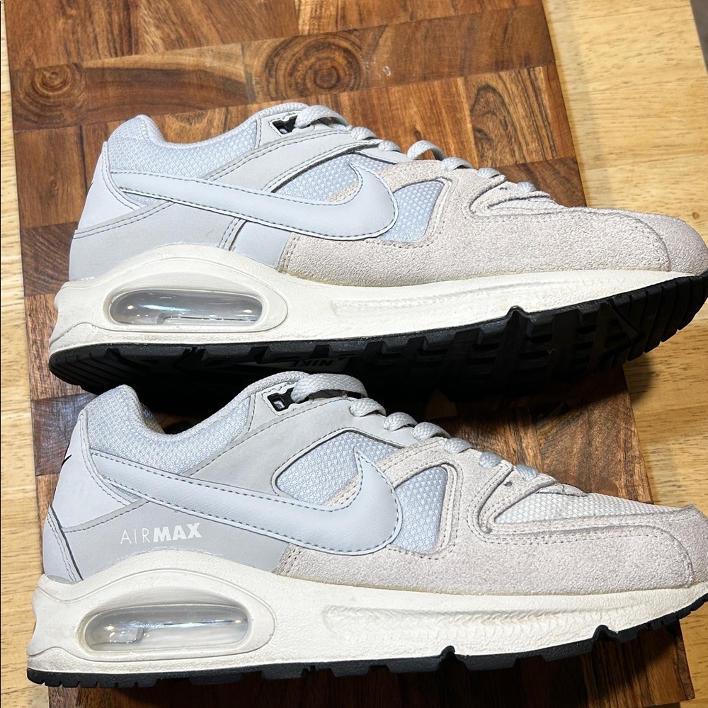 Nike women’s Airmax White and Gray Sneakers